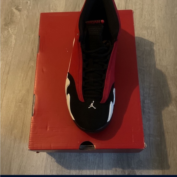 Air Jordan 14’s Toros - Picture 1 of 3